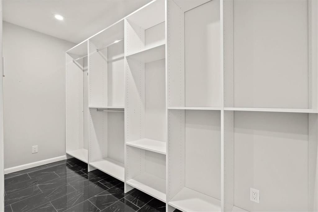 10401 Cypress Drive — photo 16