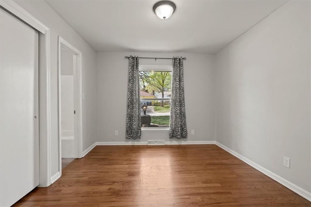 10401 Cypress Drive — photo 20