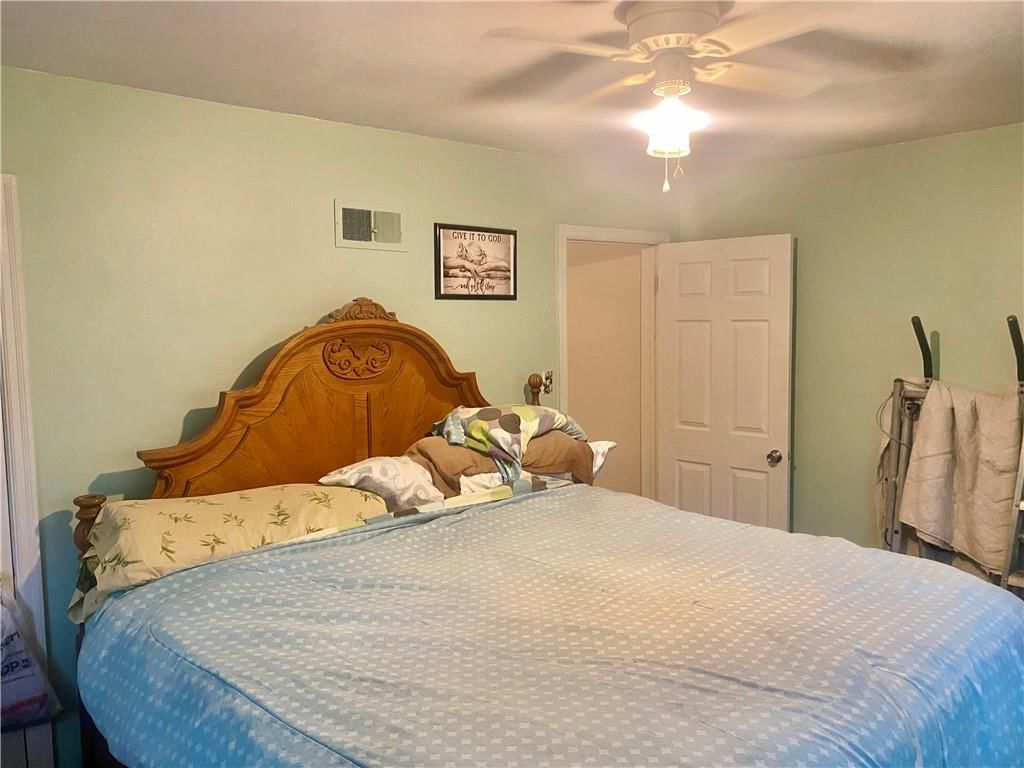 2921 Edmond Street — photo 7