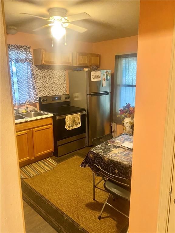 2921 Edmond Street — photo 10