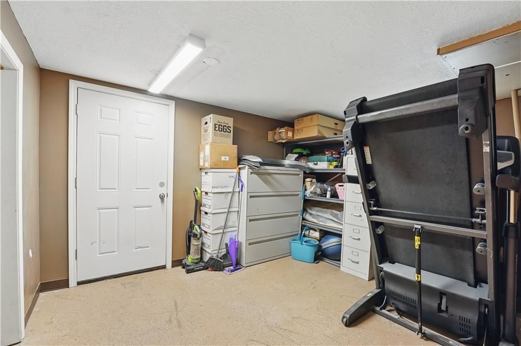 504 S Washington Street — photo 24