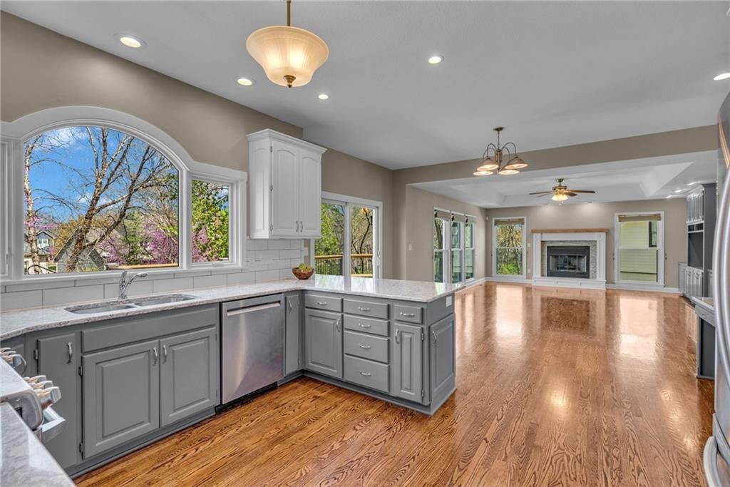 4620 Woodridge Drive — photo 17