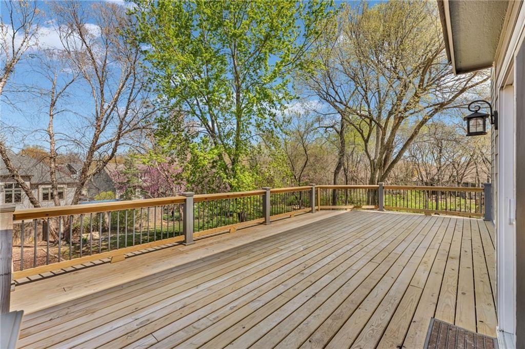 4620 Woodridge Drive — photo 23