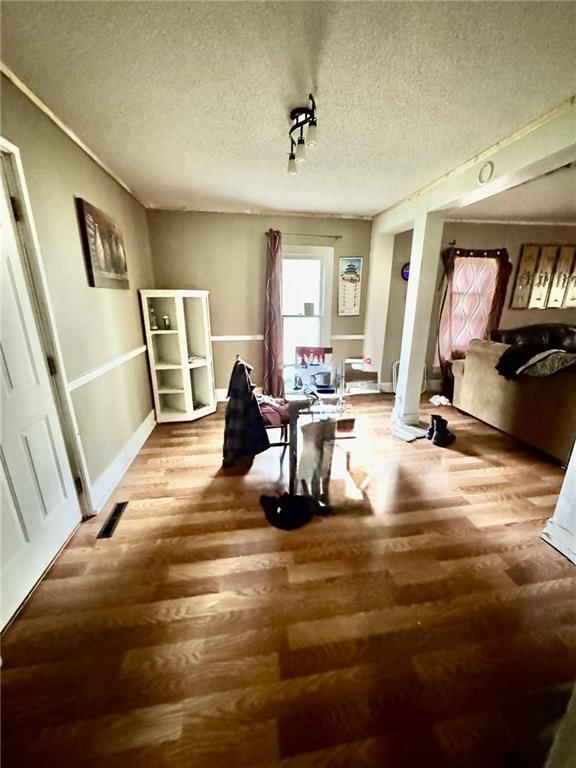508 Andrick Street — photo 6