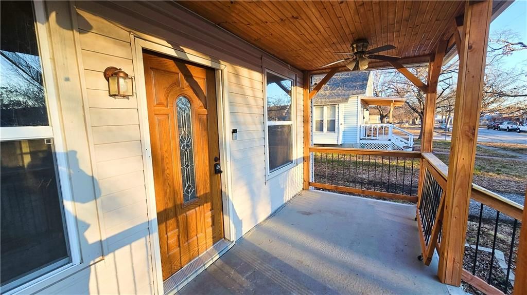 750 S Holbrook Street — photo 11