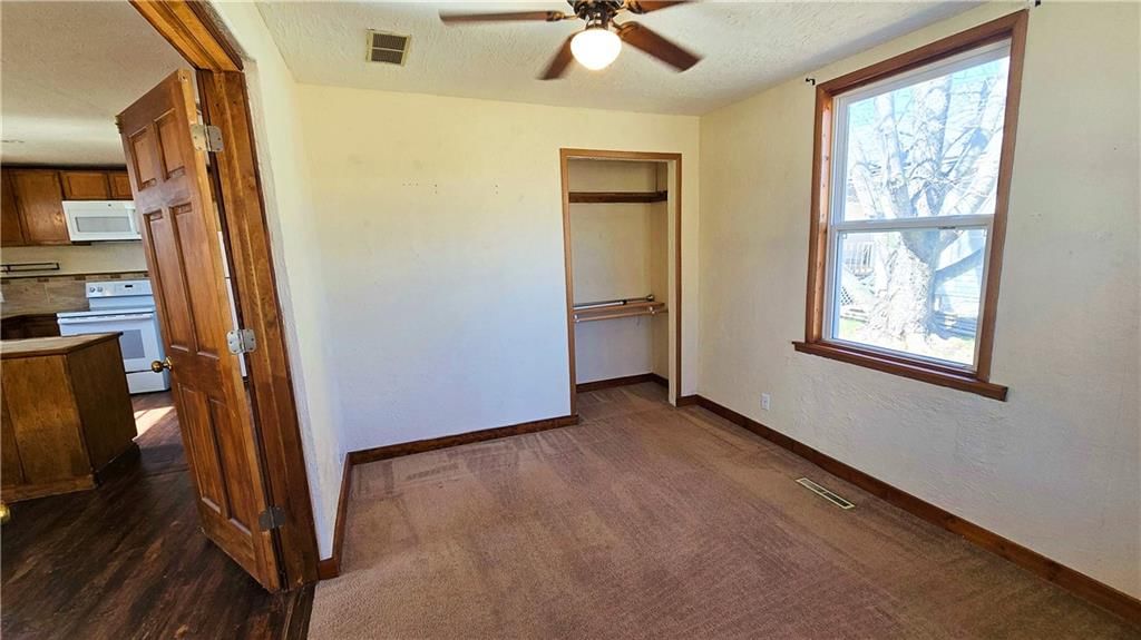 750 S Holbrook Street — photo 13