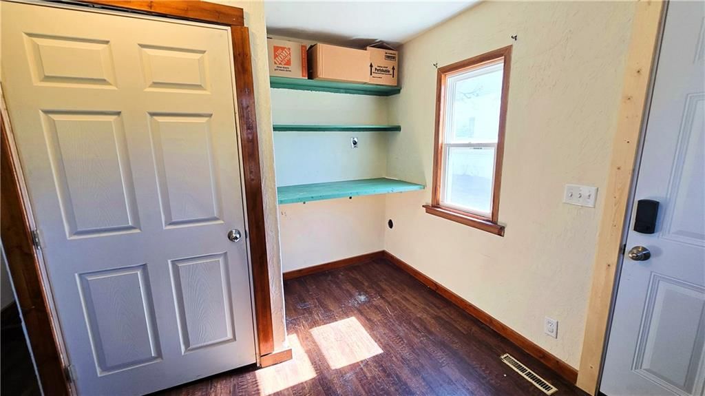 750 S Holbrook Street — photo 28