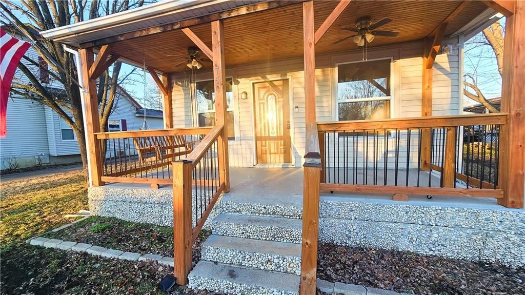750 S Holbrook Street — photo 4