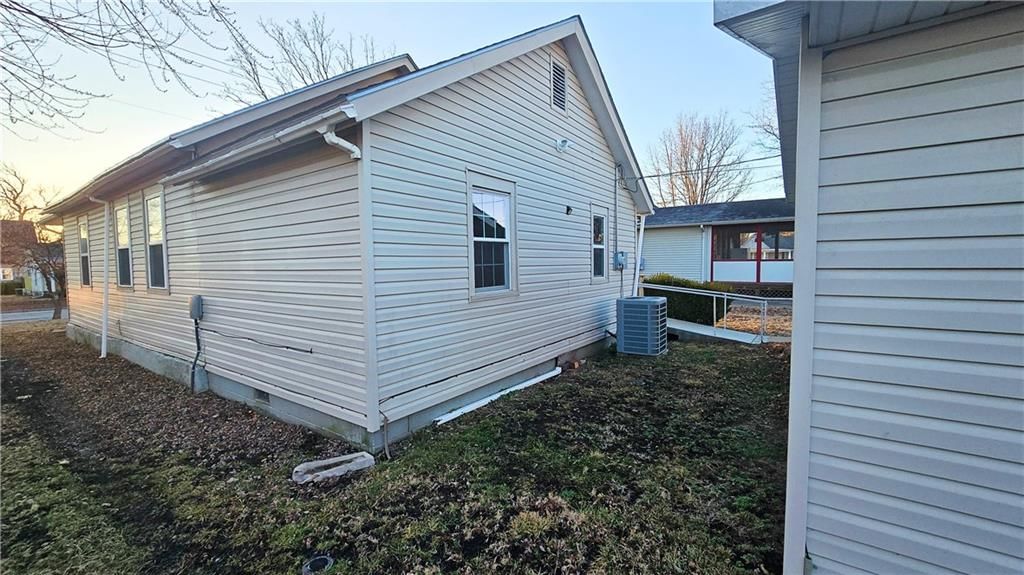 750 S Holbrook Street — photo 35
