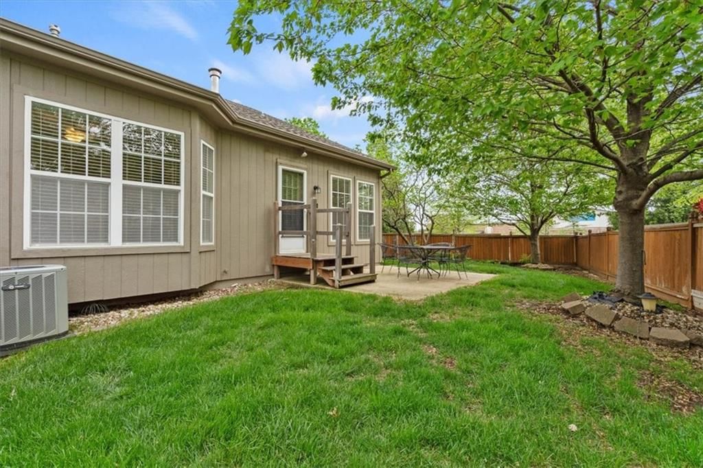 15574 Floyd Lane — photo 17