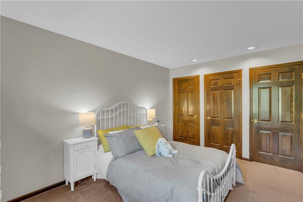 4924 Somerset Drive — photo 31