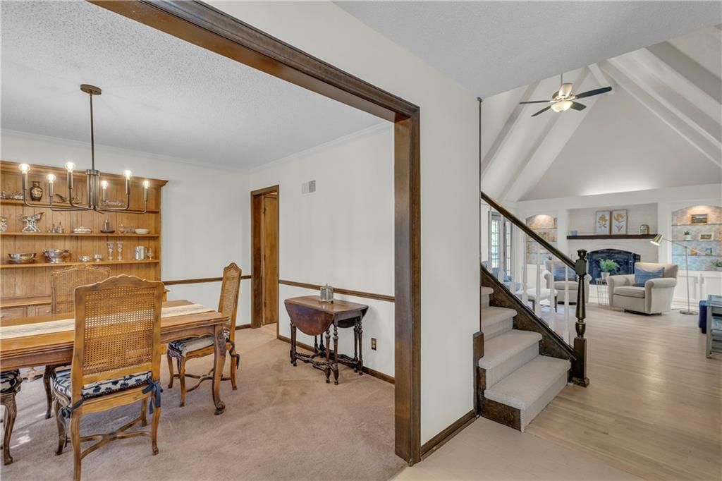 4924 Somerset Drive — photo 8