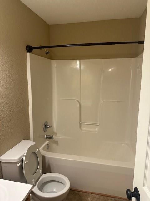 301 NE Coldwater Creek Road — photo 16