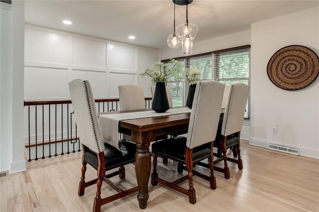 9708 Aberdeen Street — photo 13