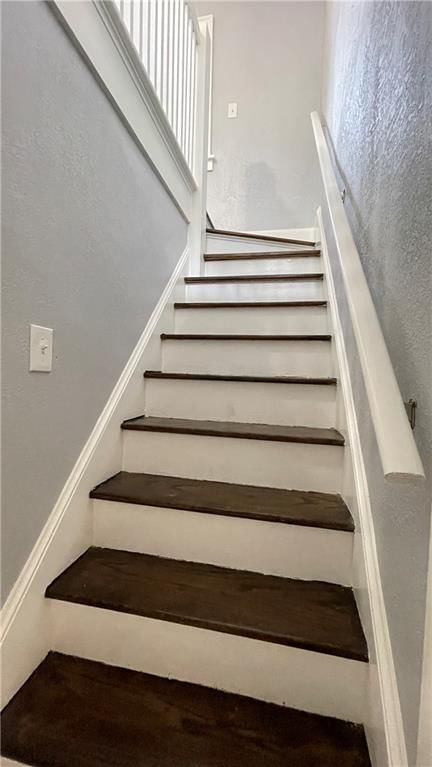 1715 E 59th Street — photo 19