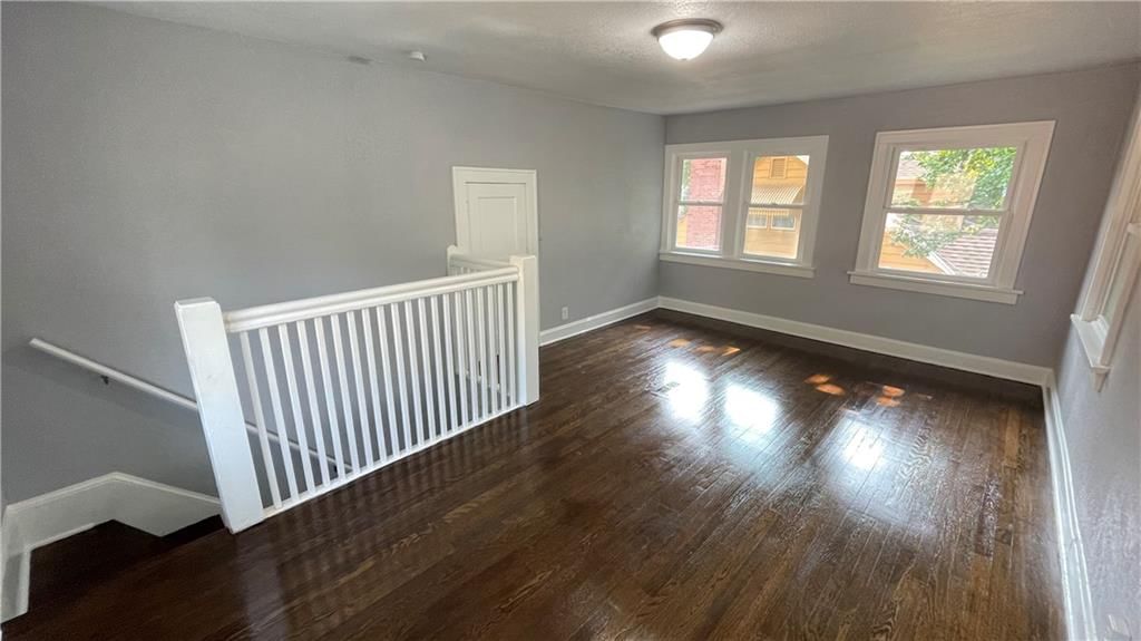 1715 E 59th Street — photo 21