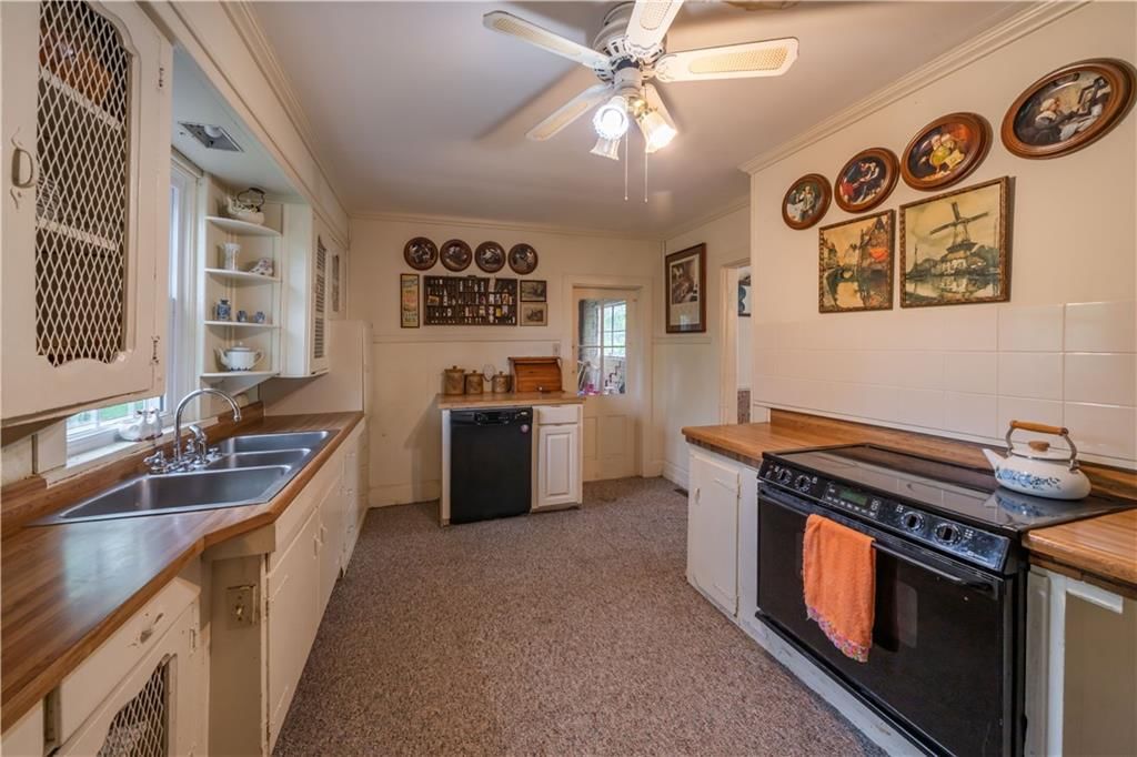 1041 Quincy Street — photo 17