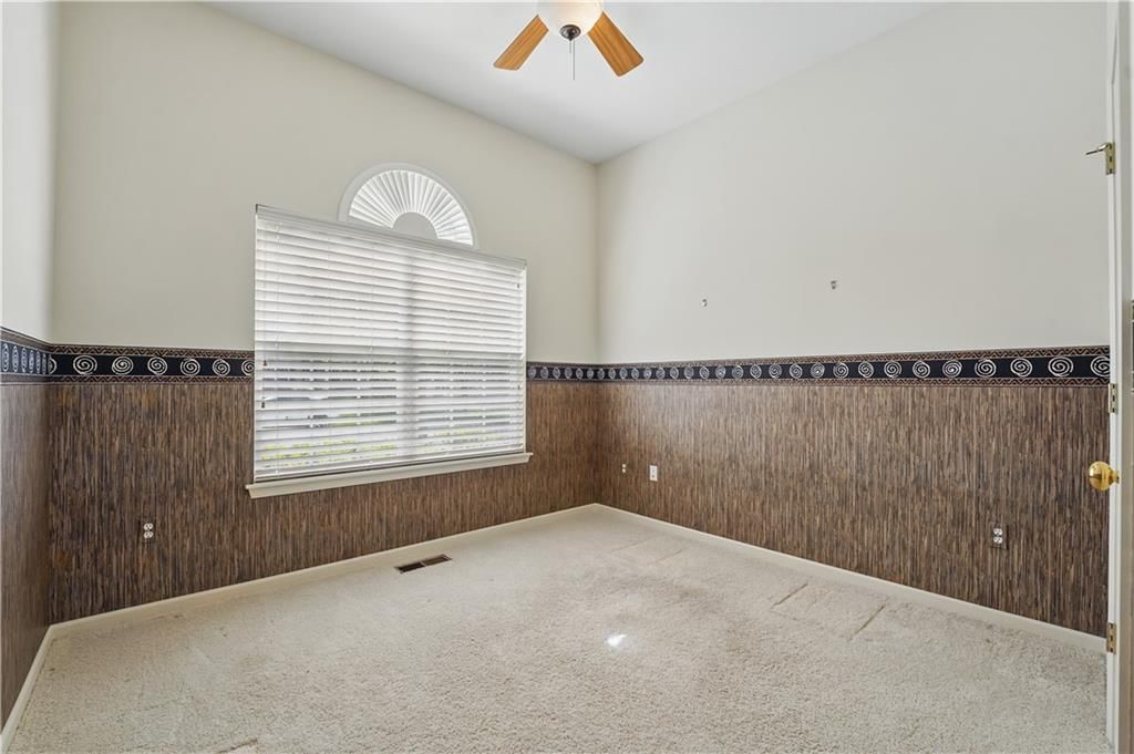 2804 S Woodbury Drive — photo 17