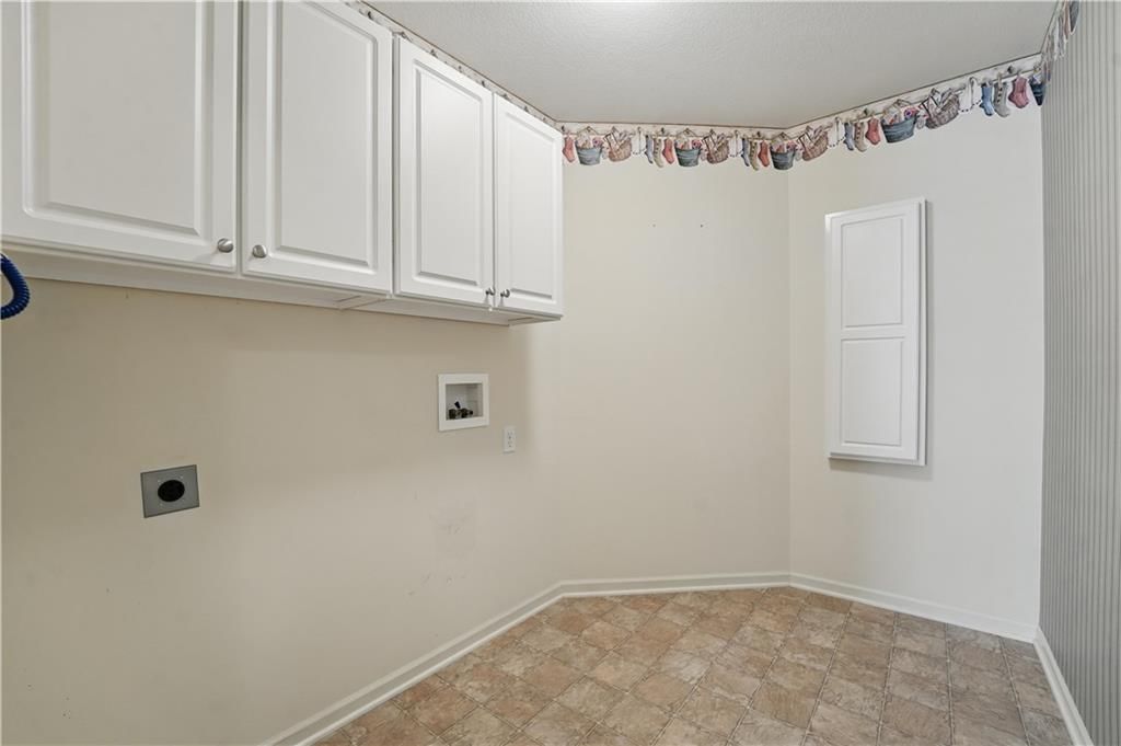 2804 S Woodbury Drive — photo 19