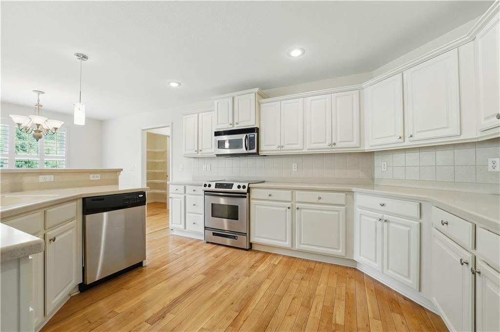 2804 S Woodbury Drive — photo 5