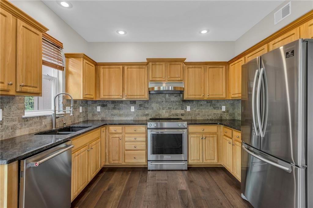 22526 W 72nd Street — photo 16