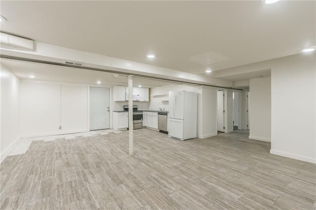 10706 Hillcrest Road — photo 39