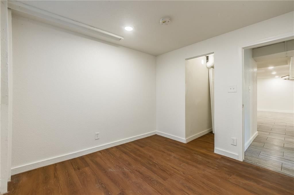 10706 Hillcrest Road — photo 44