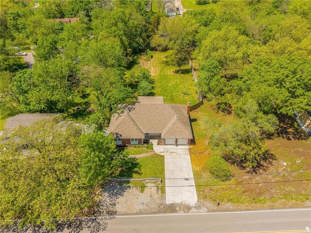 10706 Hillcrest Road — photo 6