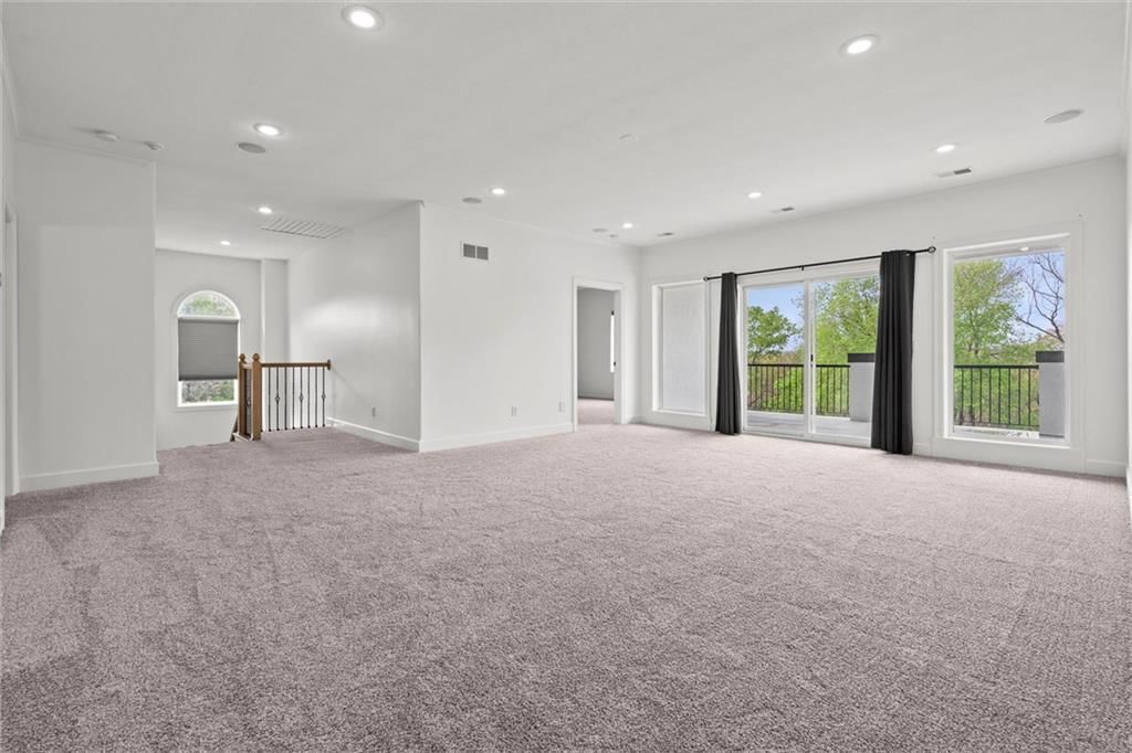 304 NW ROCKWOOD Court — photo 30