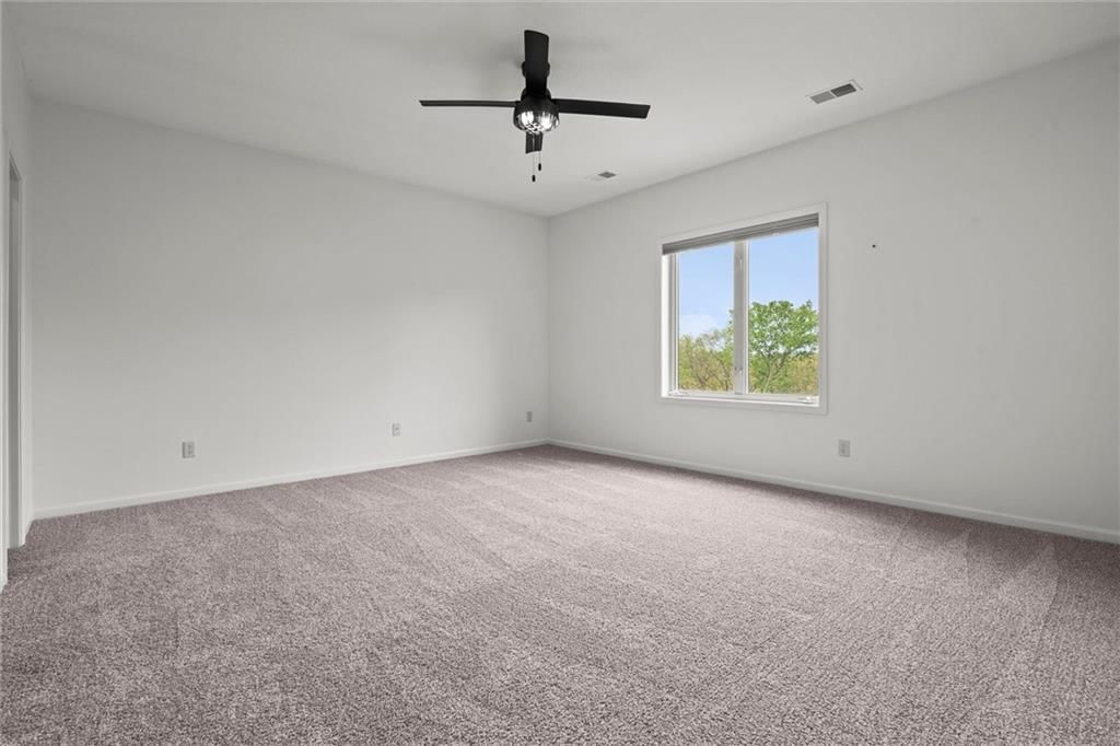 304 NW ROCKWOOD Court — photo 31
