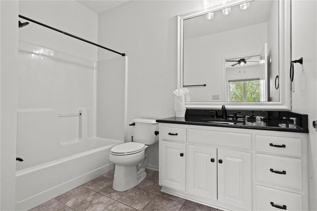 304 NW ROCKWOOD Court — photo 33