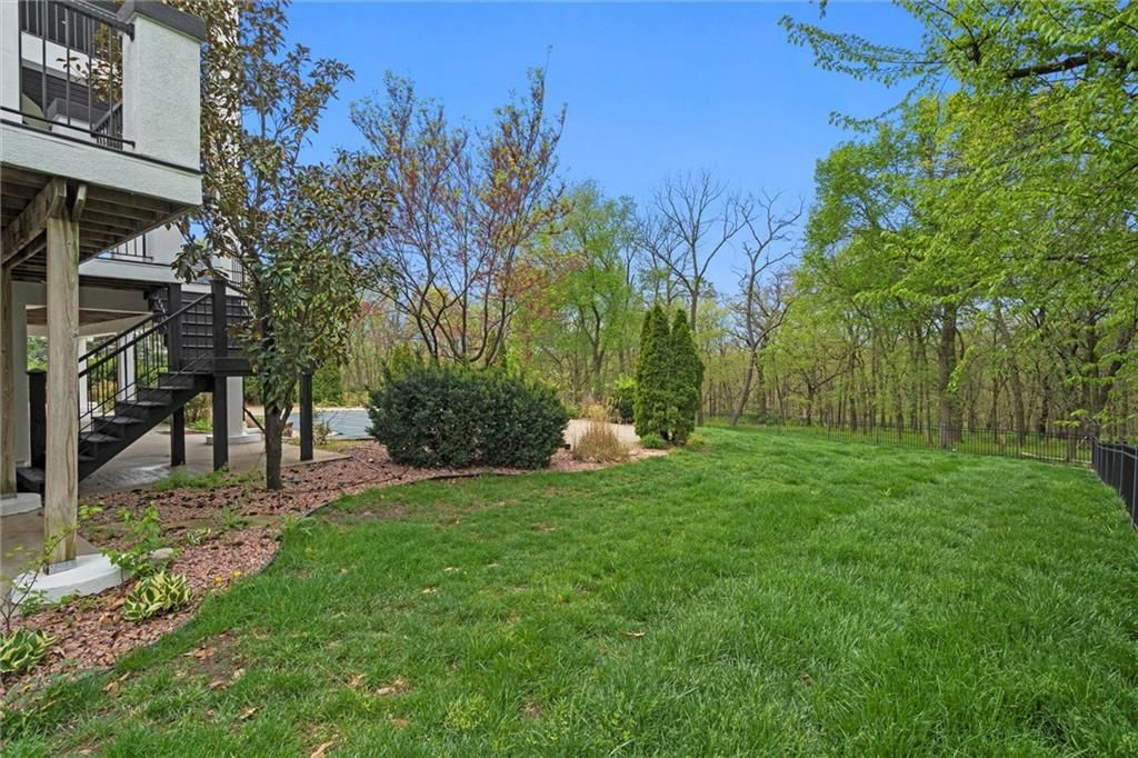 304 NW ROCKWOOD Court — photo 57