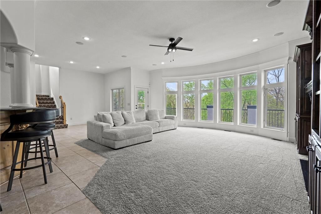 304 NW ROCKWOOD Court — photo 9
