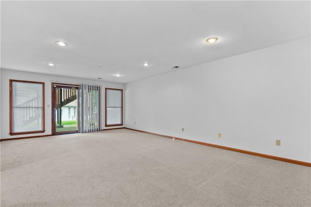 9629 N Locust Drive — photo 23