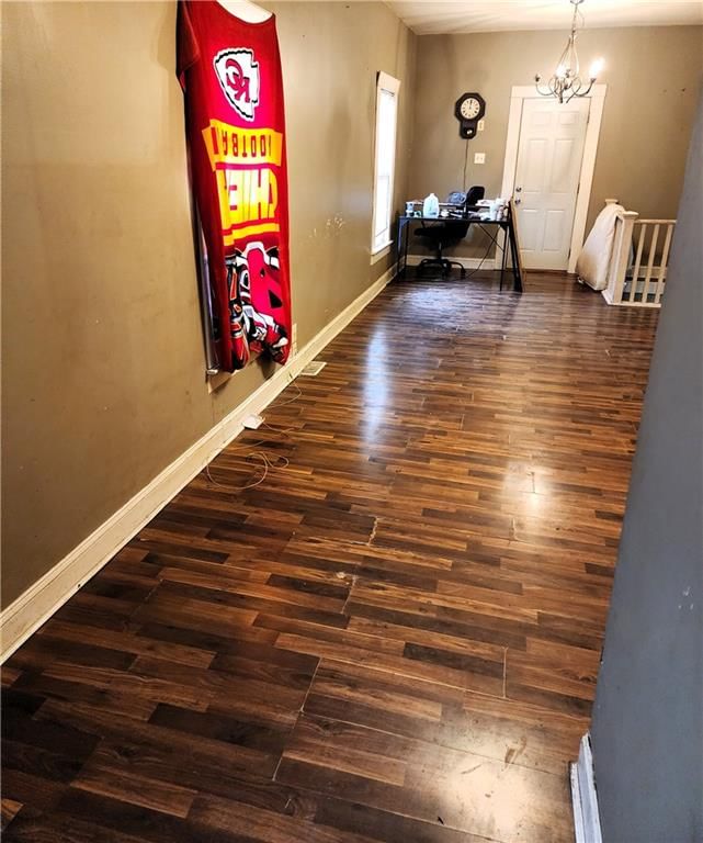 320 E Highland Avenue — photo 4