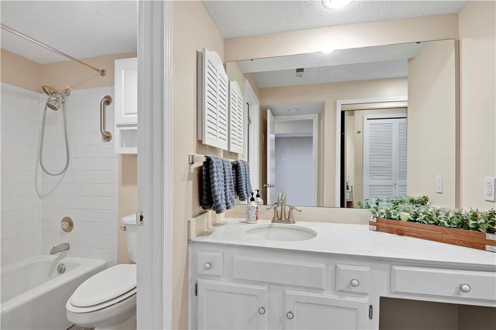 6638 W 109th Street — photo 19