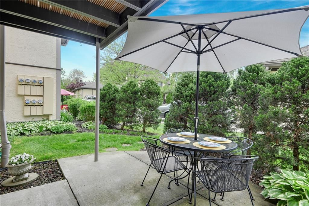 6638 W 109th Street — photo 8