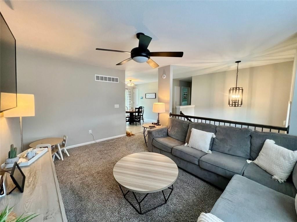 5105 N Belmont Avenue — photo 13