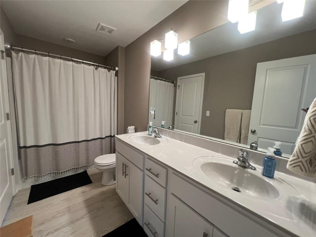 5105 N Belmont Avenue — photo 20