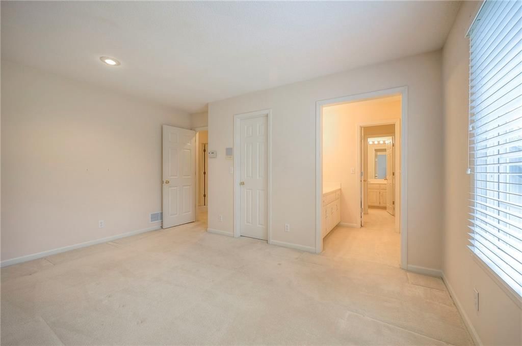 4411 N Mulberry Drive — photo 34