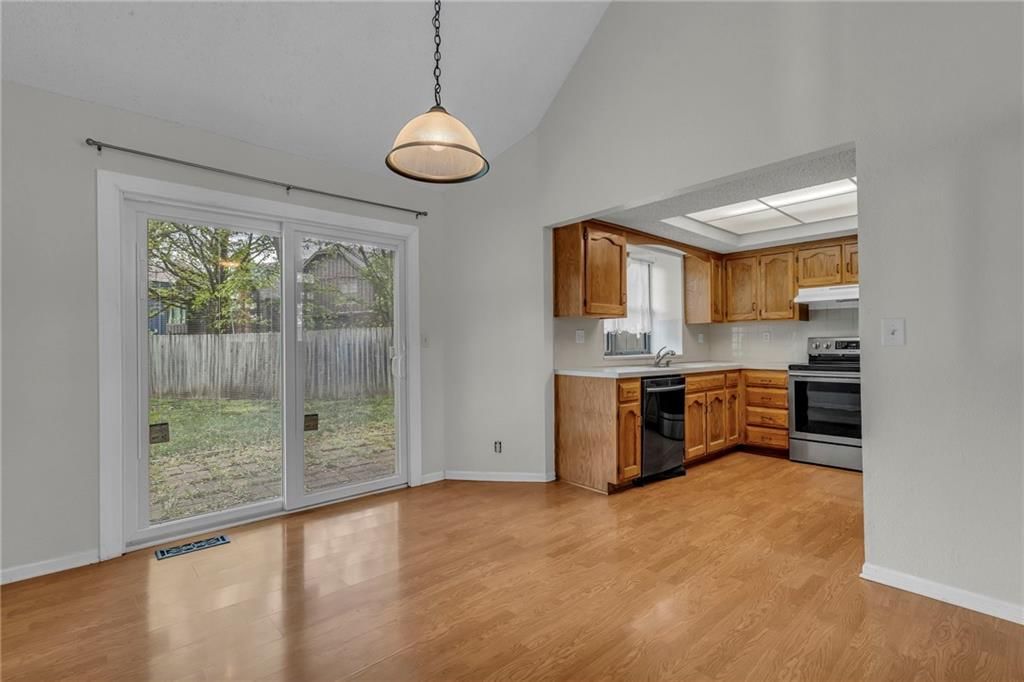 401 S Montclaire Drive — photo 12