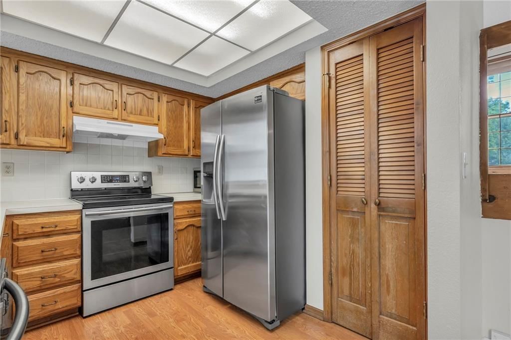 401 S Montclaire Drive — photo 14