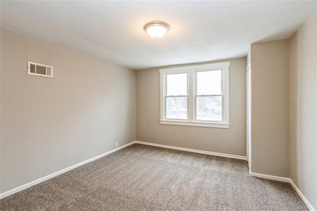 2217 E 73RD Street — photo 13