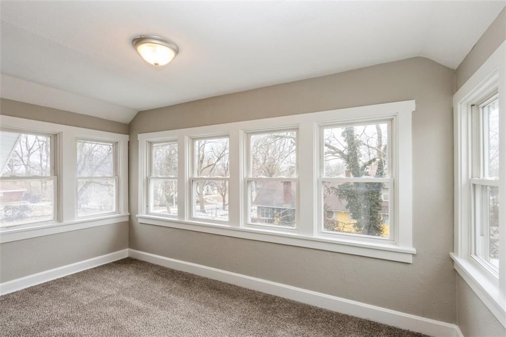 2217 E 73RD Street — photo 16