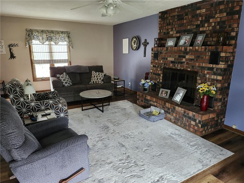 1005 E Park Street — photo 2