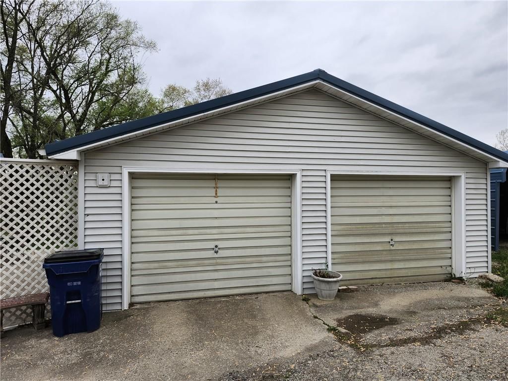 1005 E Park Street — photo 21