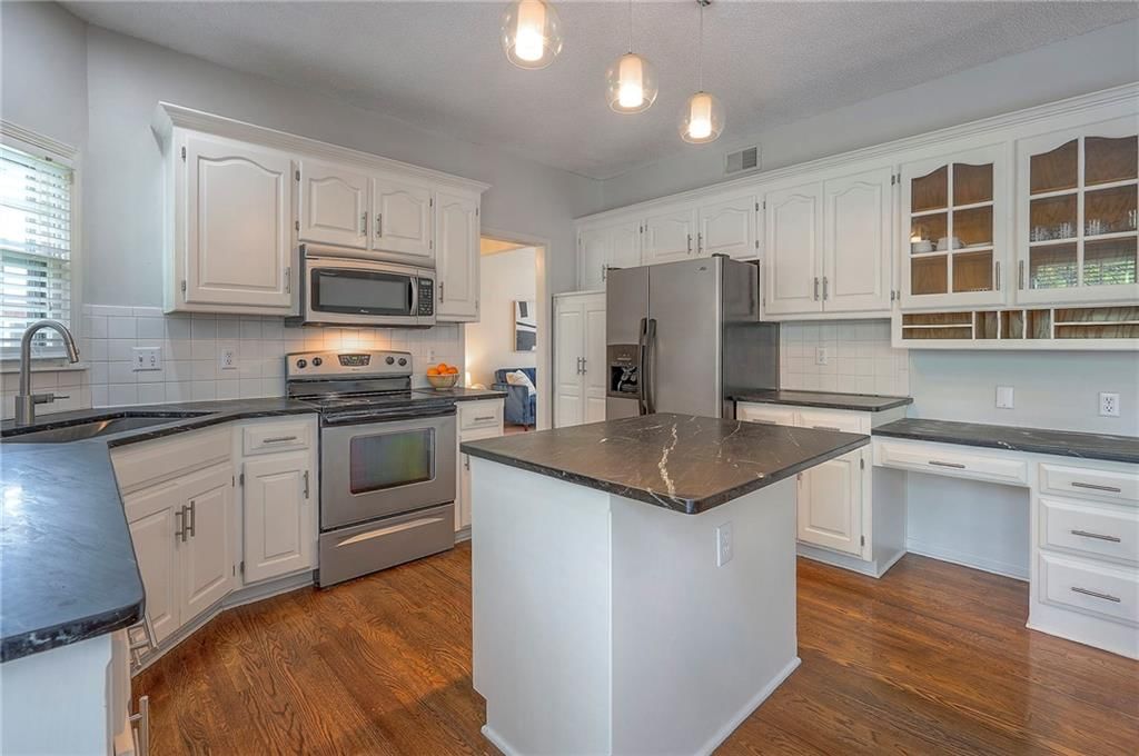 11212 W 117th Street — photo 16