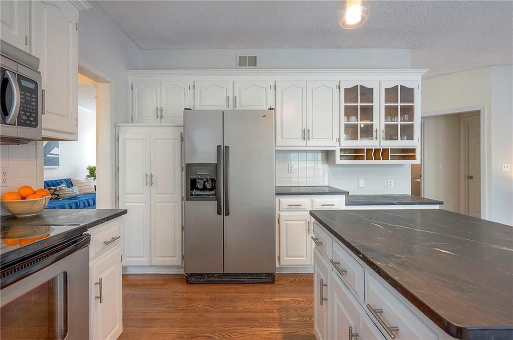 11212 W 117th Street — photo 17