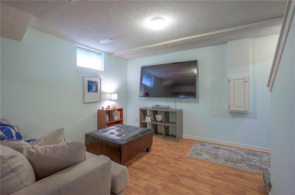 11212 W 117th Street — photo 39