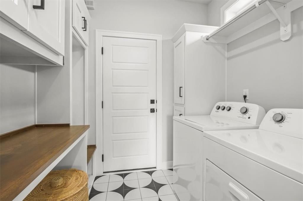4316 SE Adams Drive — photo 16